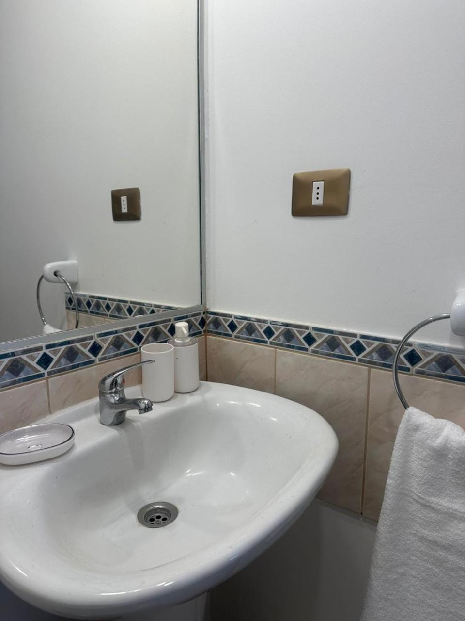Laguna Esmeralda 2D Apartment in Los Ángeles