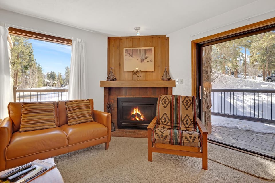 Double Eagle A12 by Ski Country Resorts Apartment in Breckenridge