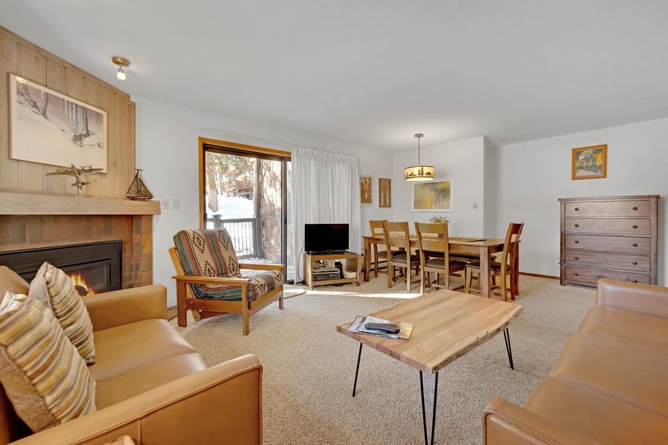 Double Eagle A12 by Ski Country Resorts Apartment in Breckenridge