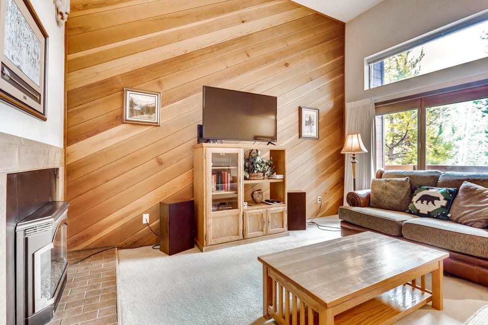 Winterpoint 42 by Ski Country Resorts House in Breckenridge