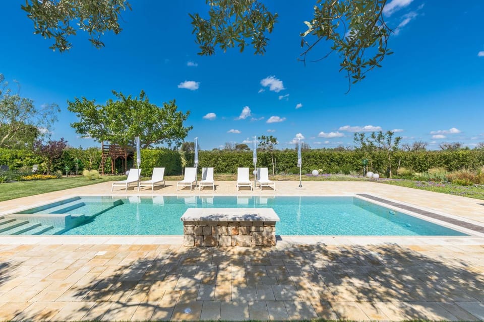 Garden, Swimming pool, sunbed