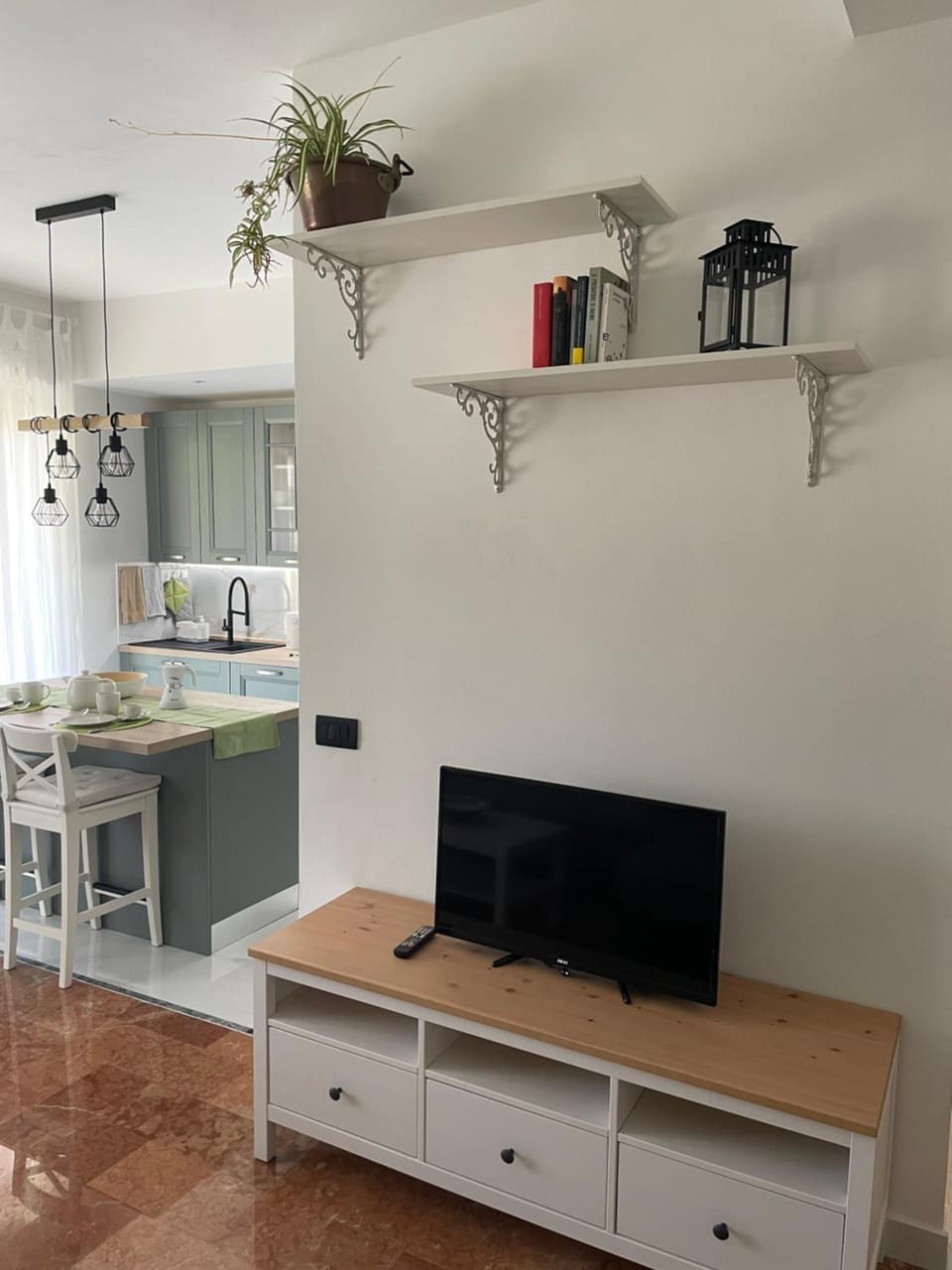 TV and multimedia, Living room