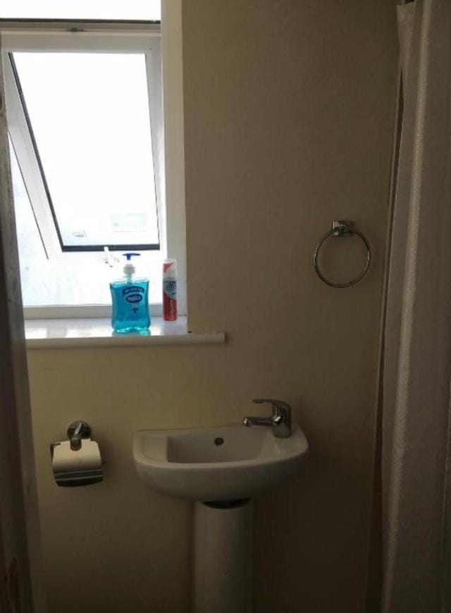 Private Bedrooms at Homestay Student Accommodation Rahoon Vacation rental in Galway