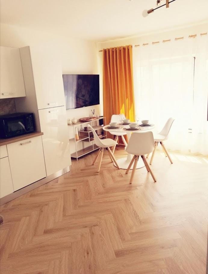 LITUS-studio met slaapkamer seaside Oostende Apartment in Ostend