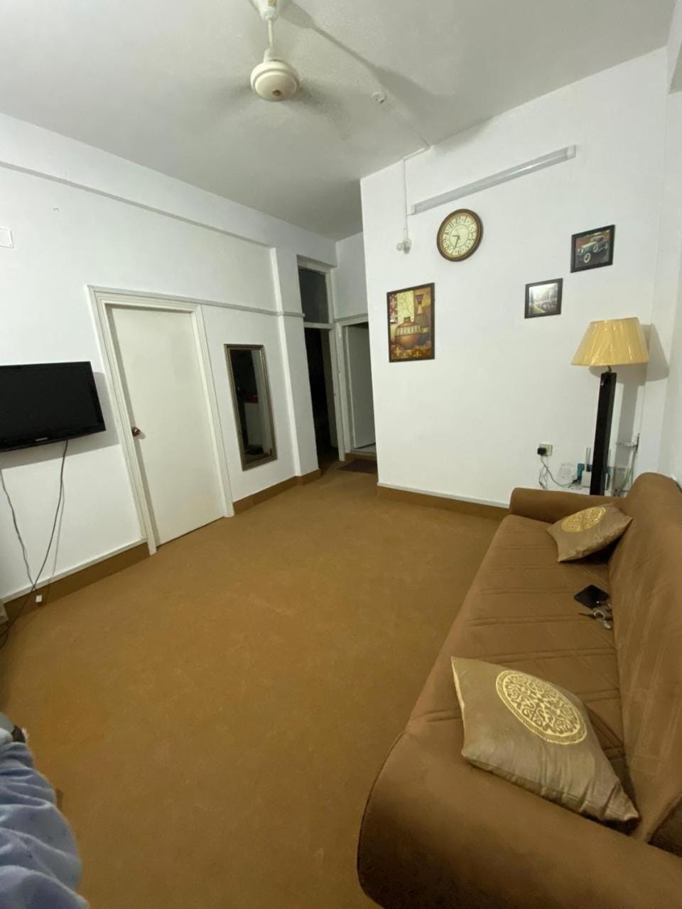 Two bedroom apartment near commercial market Apartment in Islamabad