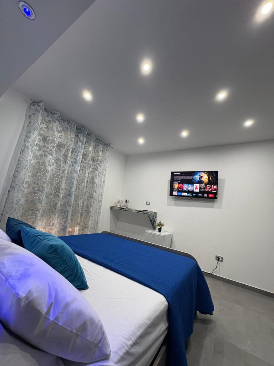 Rooms La Playa Bed and Breakfast in Catania
