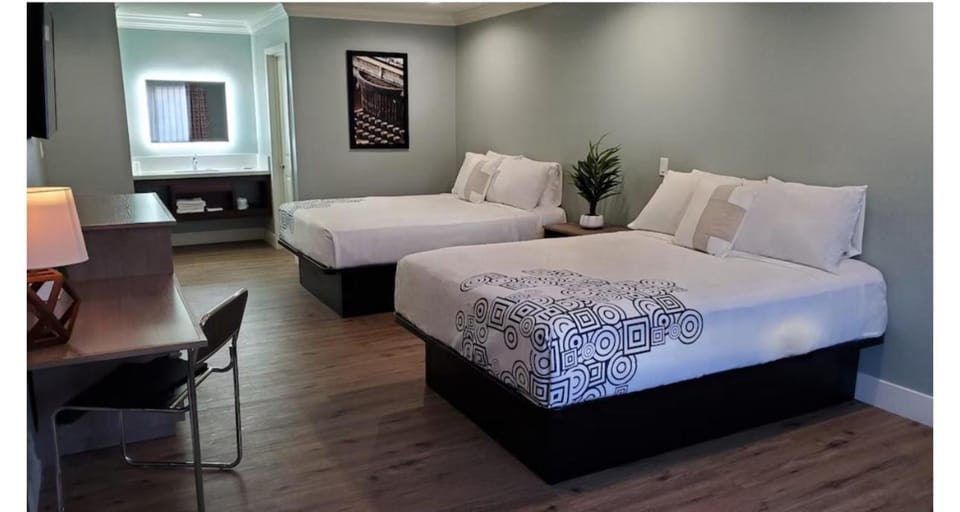 Crestridge Inn Near LAX, SoFi Stadium & Intuit Dome Motel in Inglewood