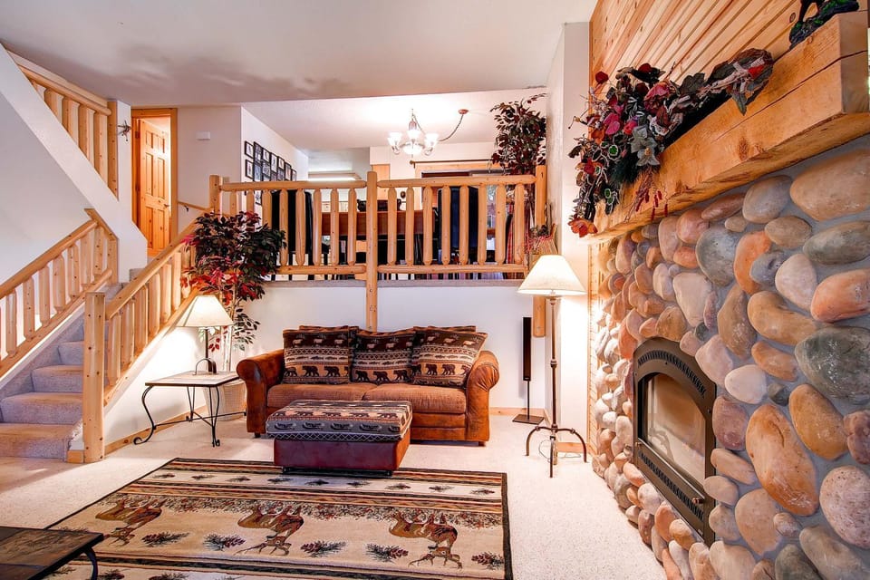 Winterpoint 33 by Ski Country Resorts House in Breckenridge