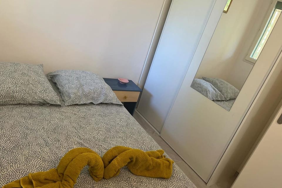 Renovated 1 bedroom apartment near sea Apartment in Saint-Raphael