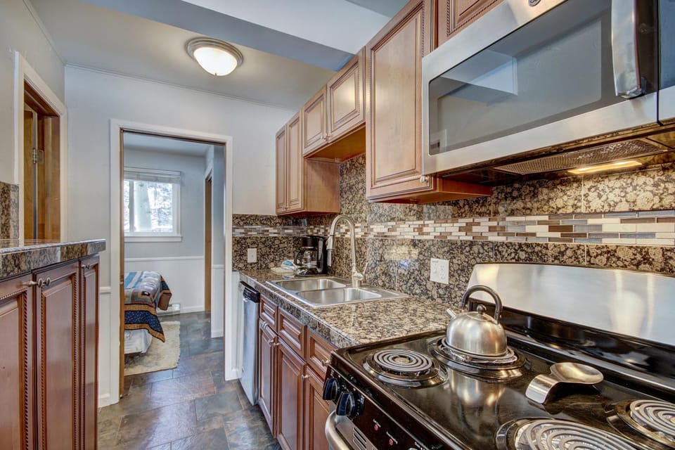 Park Meadows 2C by Ski Country Resorts Apartment in Breckenridge