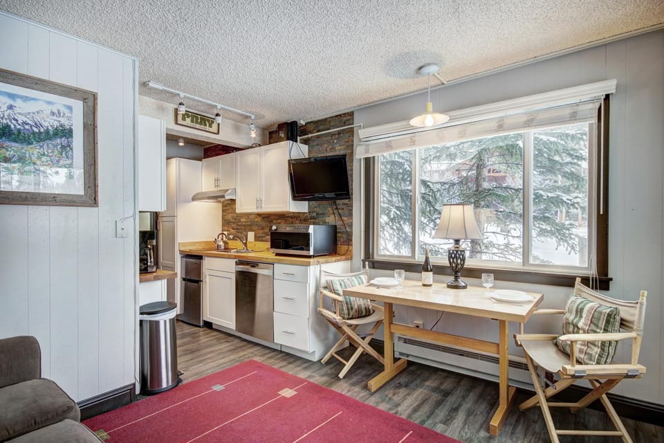 Park Meadows 4A by Ski Country Resorts Apartment in Breckenridge