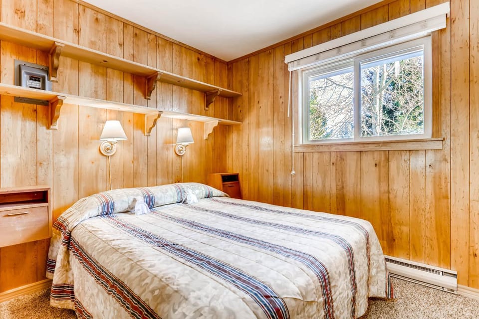 Park Meadows 5B by Ski Country Resorts Apartment in Breckenridge