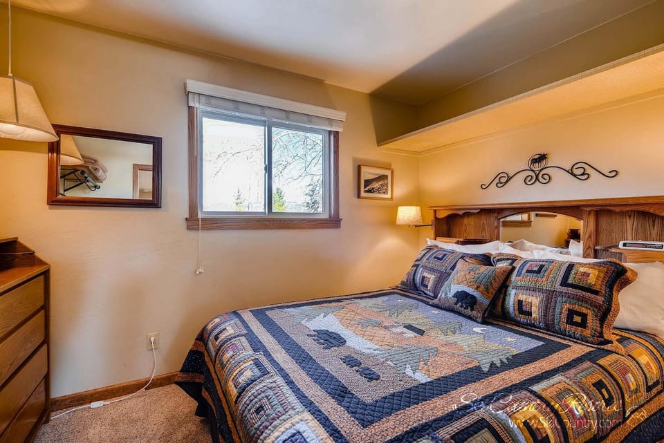 Park Meadows 5C by Ski Country Resorts Apartment in Breckenridge