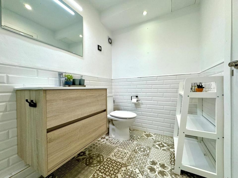 Beachside Cozy Studio & Pool Apartment in Cambrils