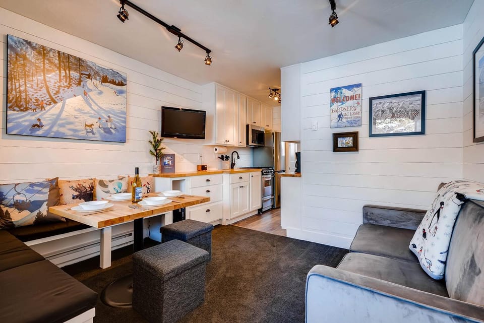 Park Meadows 6B by Ski Country Resorts Apartment in Breckenridge