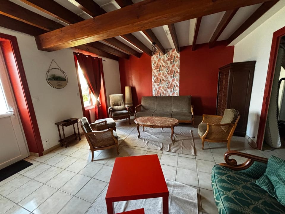 Maison au cœur du Vignoble charentais House in Nouvelle-Aquitaine