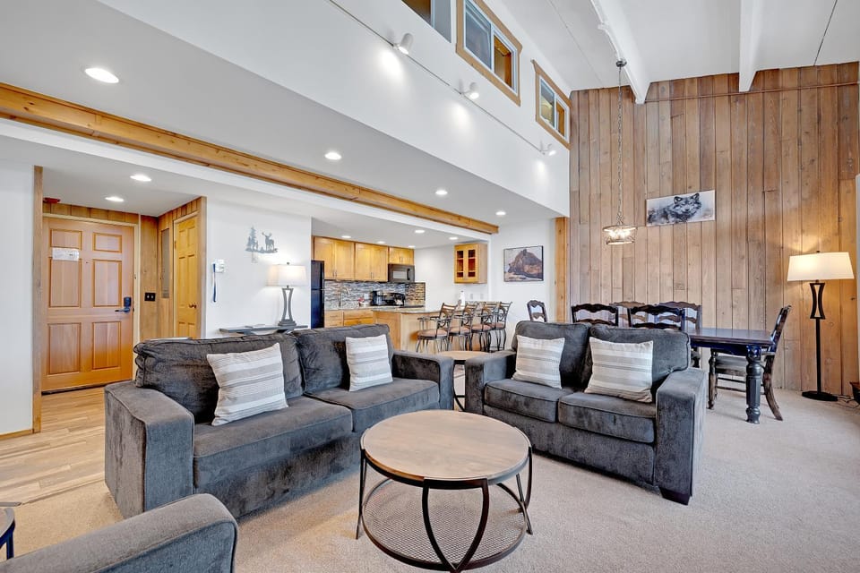 Trails End P2 by Ski Country Resorts Apartment in Breckenridge