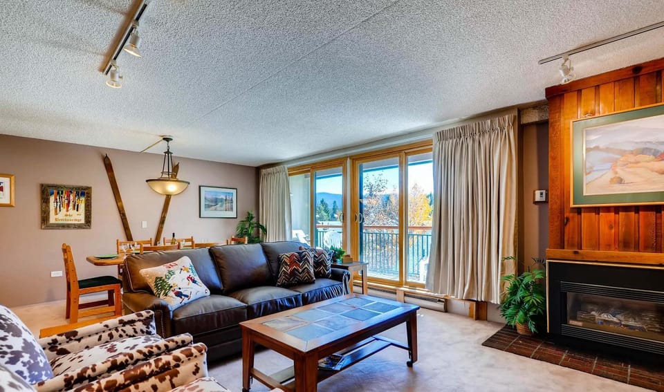 Trails End 511 by Ski Country Resorts Apartment in Breckenridge