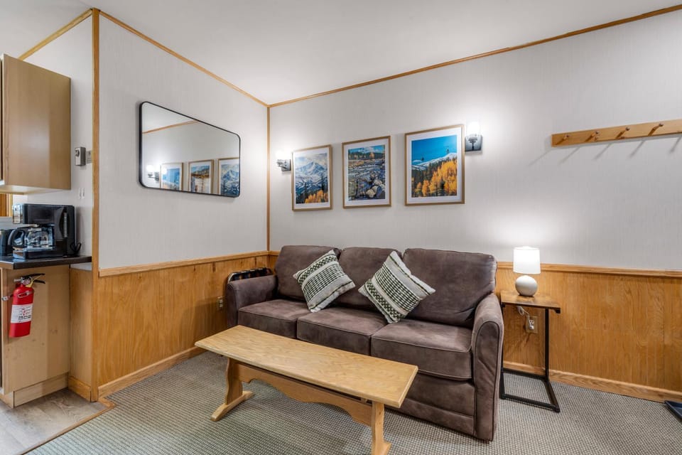 Park Meadows 7A by Ski Country Resorts Apartment in Breckenridge