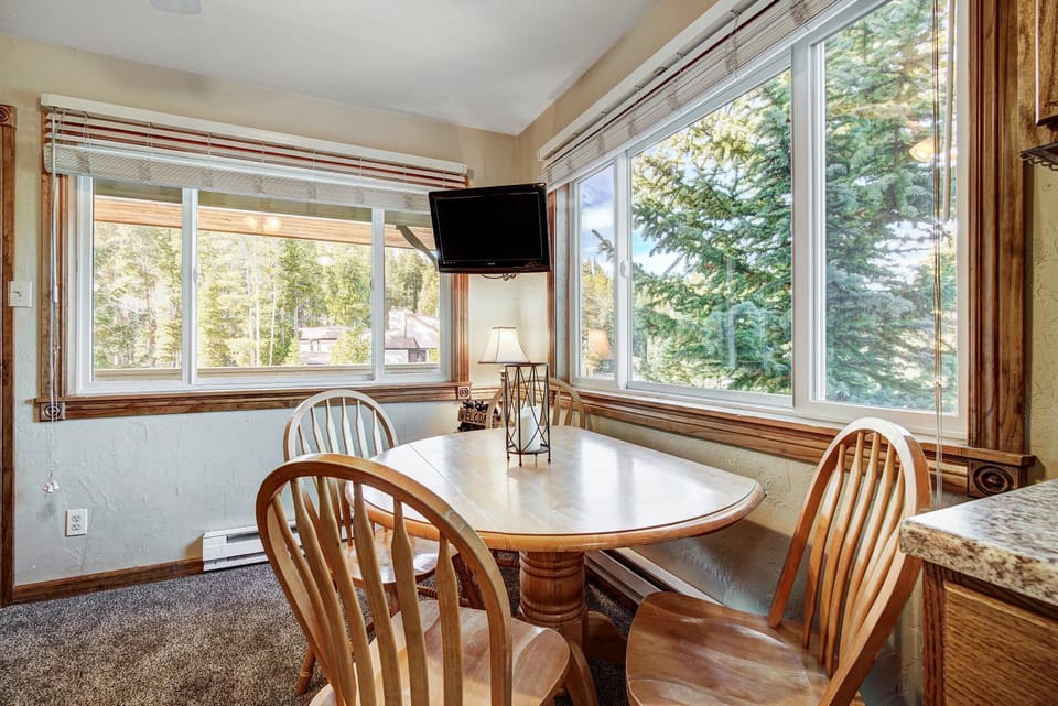 Park Meadows 8B by Ski Country Resorts Apartment in Breckenridge