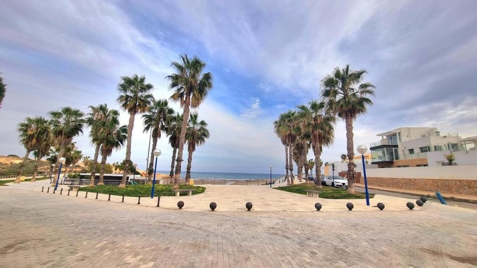 Jazmines apartment with flexible check-in Apartment in Vega Baja del Segura