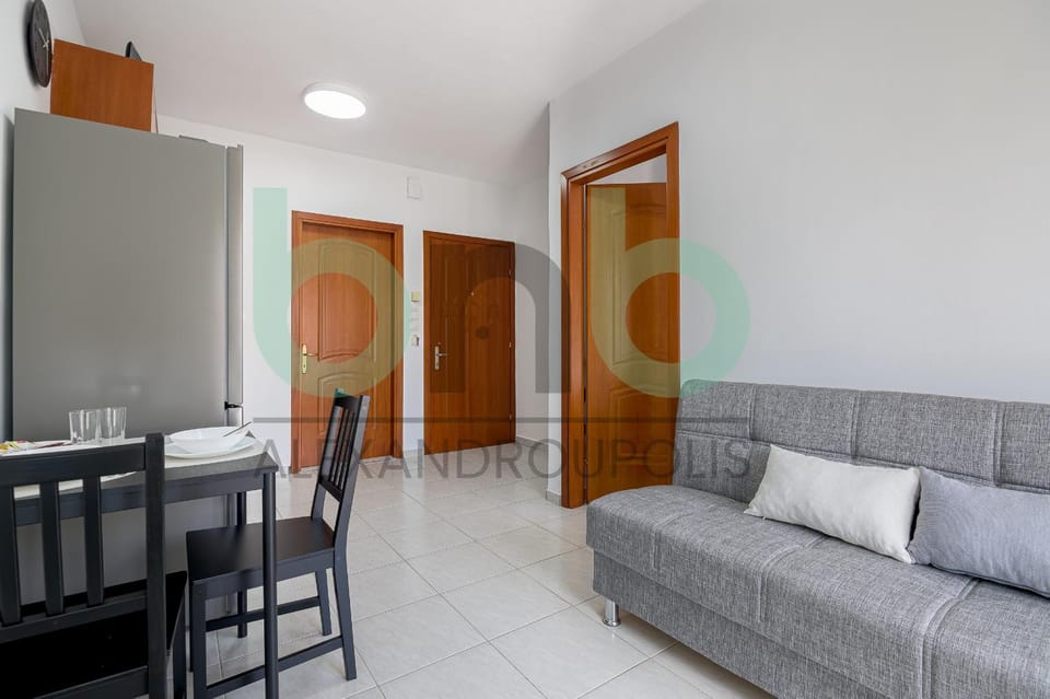 Living room, Photo of the whole room