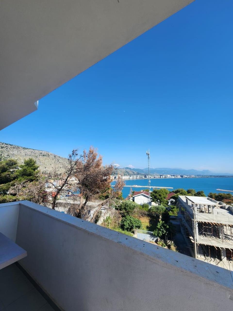 View (from property/room), Mountain view, Sea view