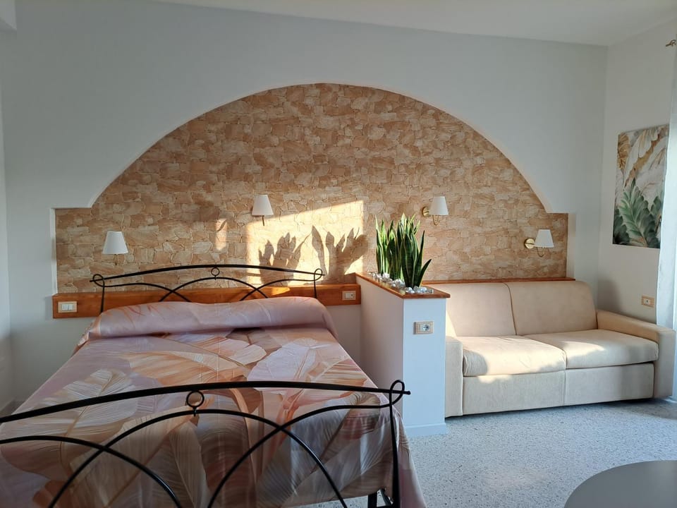 Bed, Decorative detail, Decorative detail, Bedroom
