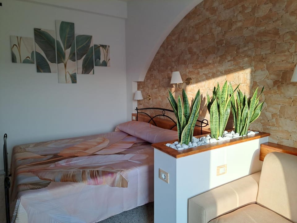 Bed, Decorative detail, Decorative detail, Bedroom
