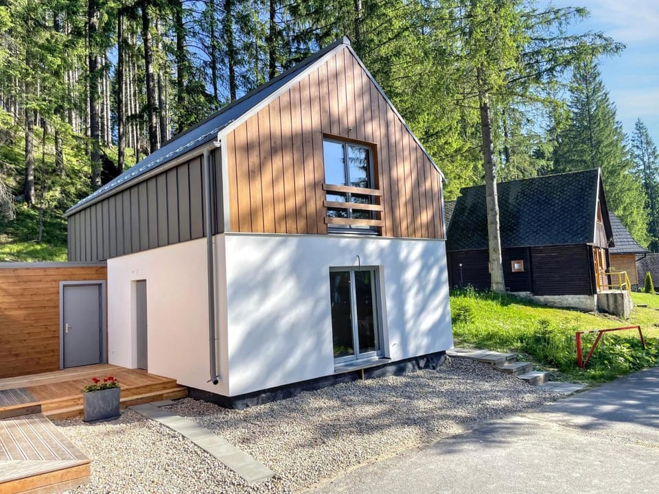 Property building, Off site