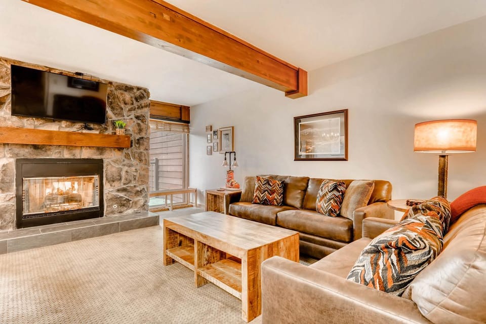 Sawmill Creek 214 by Ski Country Resorts Apartment in Breckenridge