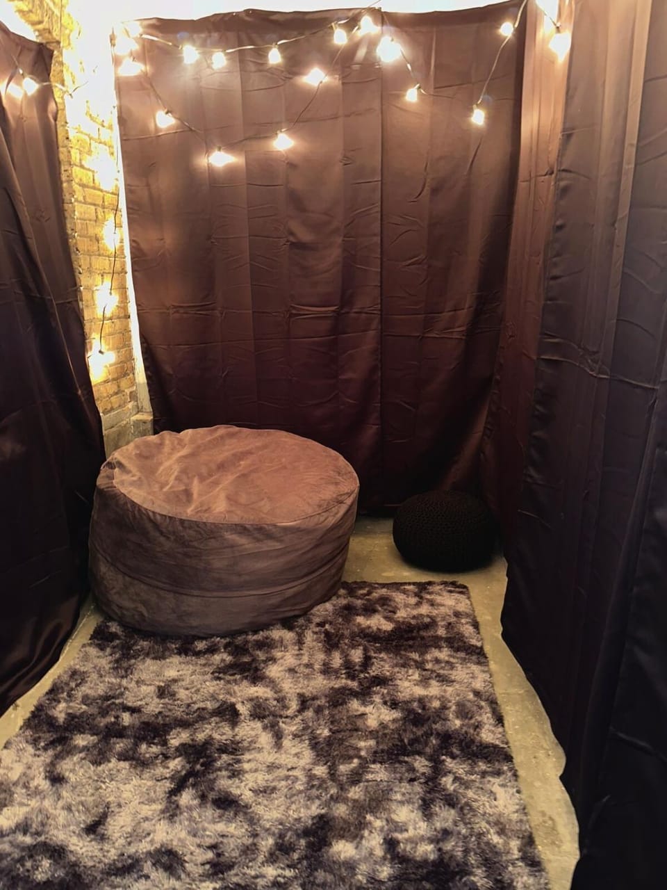 Cozy Casa by OHare Airport Apartment in Jefferson Park