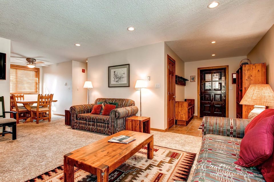 Ski Hill 15 by Ski Country Resorts Apartment in Breckenridge
