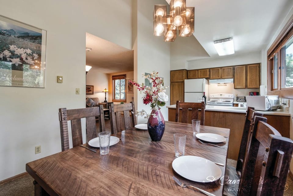 Ski Hill 52 by Ski Country Resorts Apartment in Breckenridge