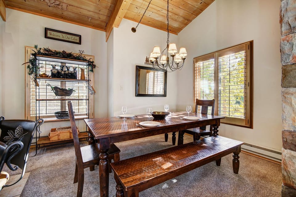 Tannenbaum 301 by Ski Country Resorts Apartment in Breckenridge