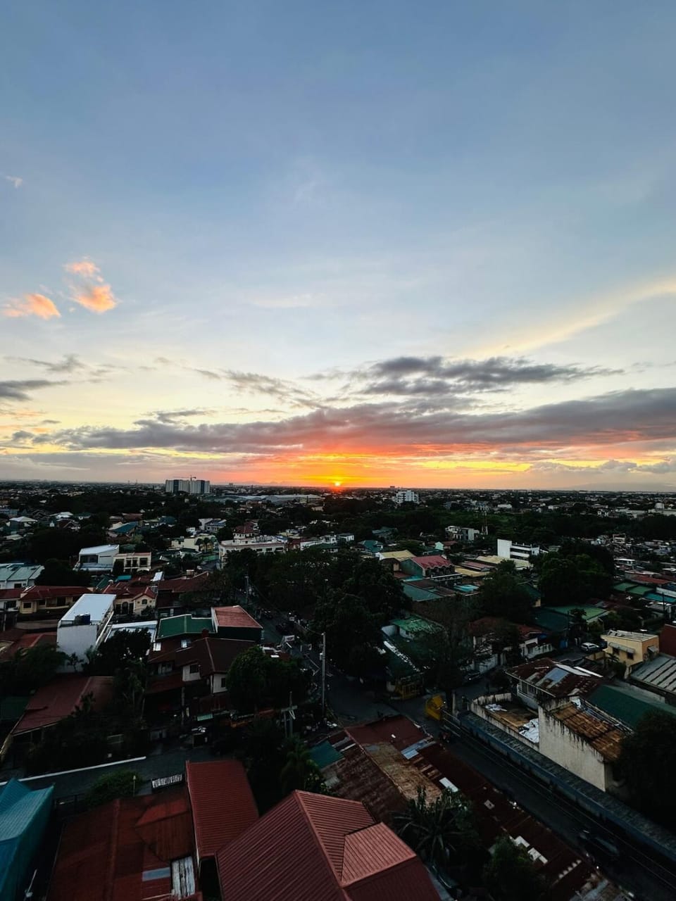 Affordable Condo Near SM Southmall Apartment in Las Pinas