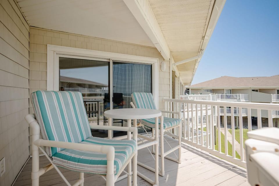 Oceanview Bliss by Oak Island Accommodations Apartment in Oak Island