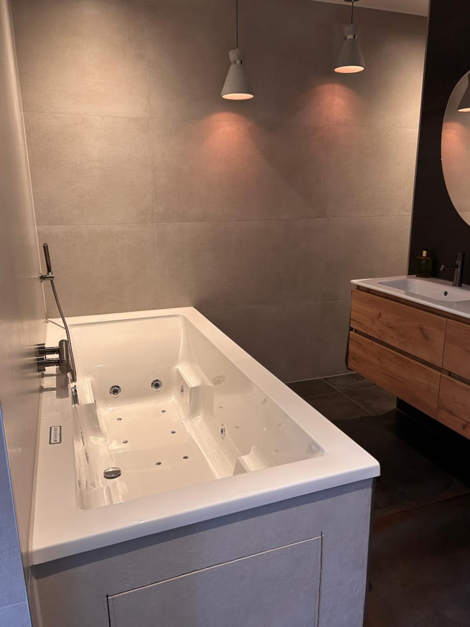 Bathroom, Spa and wellness centre/facilities