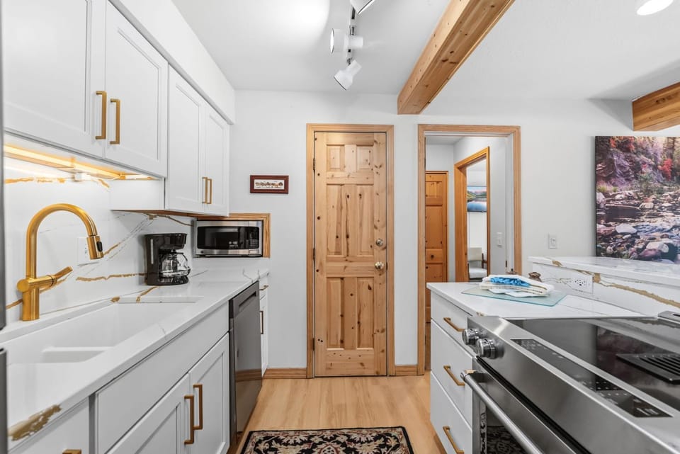 Timbernest A1 by Ski Country Resorts Apartment in Breckenridge