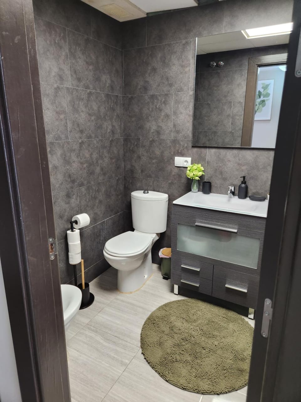 Shower, Toilet, Bathroom, bidet