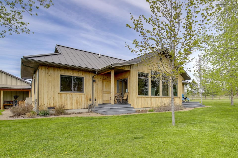 Fish, Hike & More! Home w/ Views in Stevensville House in Idaho