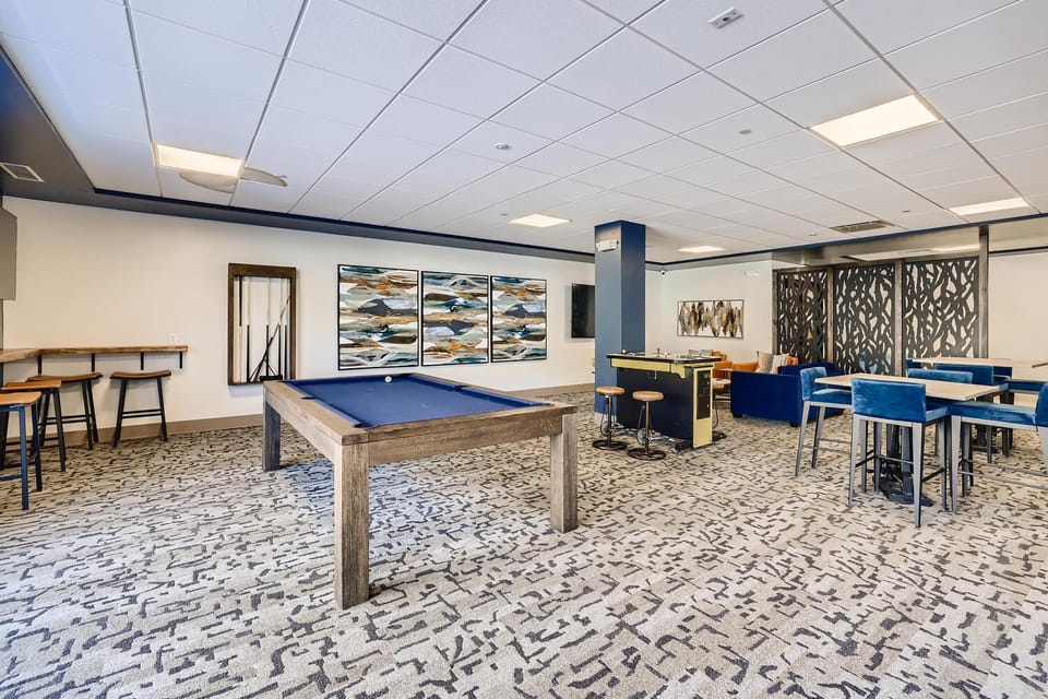 Ski-in Ski-Out Penthouse Steps from Main Street House in Breckenridge