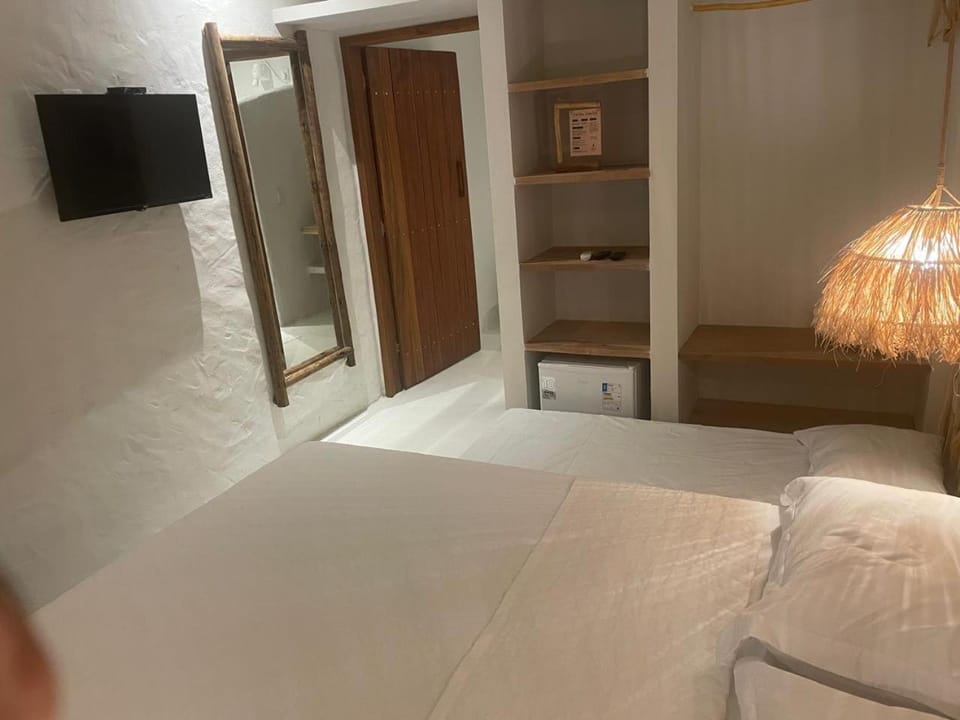 Bed, TV and multimedia, Photo of the whole room, Bedroom, wardrobe