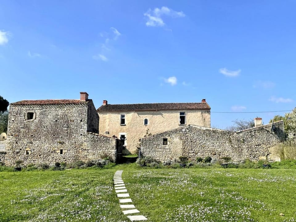 Logis de la Vau - Private pool - Quiet Villa in Pays de la Loire