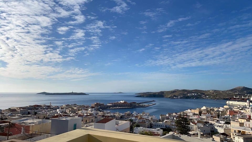 1901 Hermoupolis Bed and Breakfast in Decentralized Administration of the Aegean