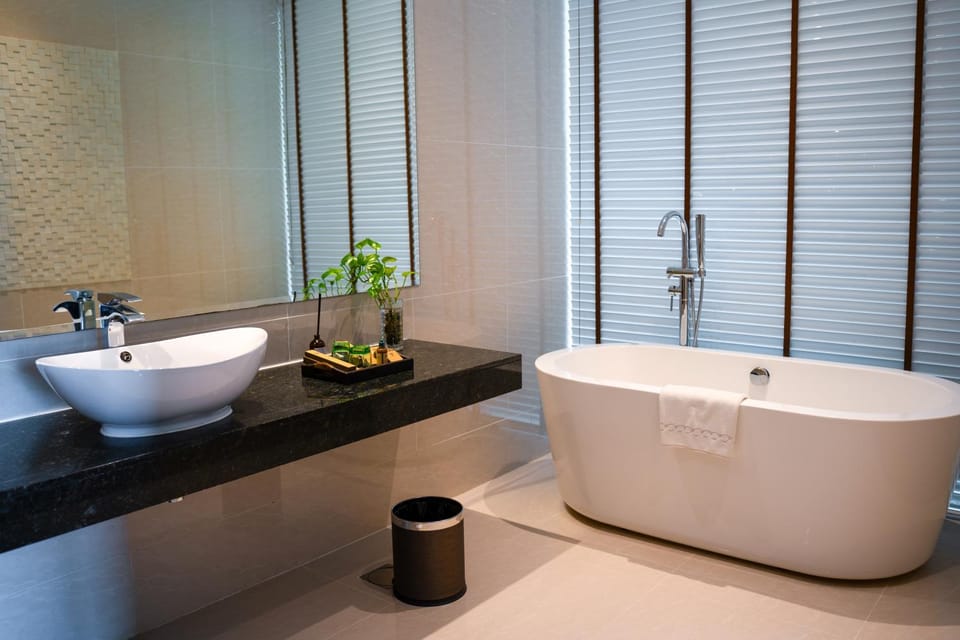 Bathroom, Bath
