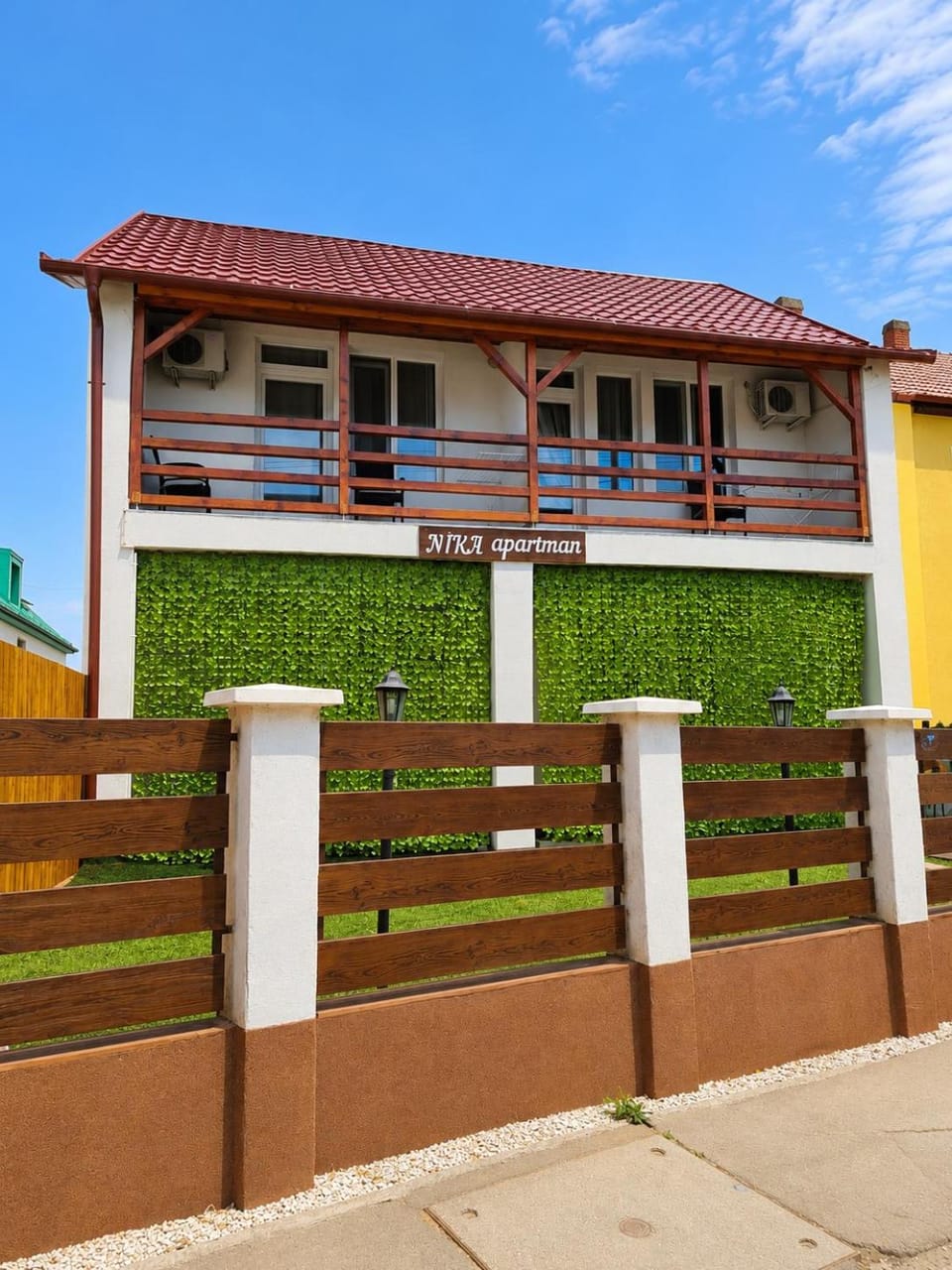 Property building, Day