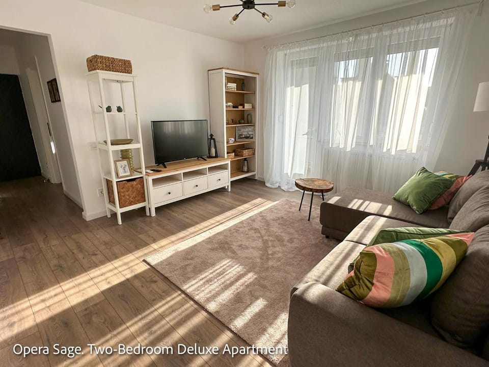 Communal lounge/ TV room, TV and multimedia, Living room, Seating area, Evening entertainment, air conditioner, air conditioner