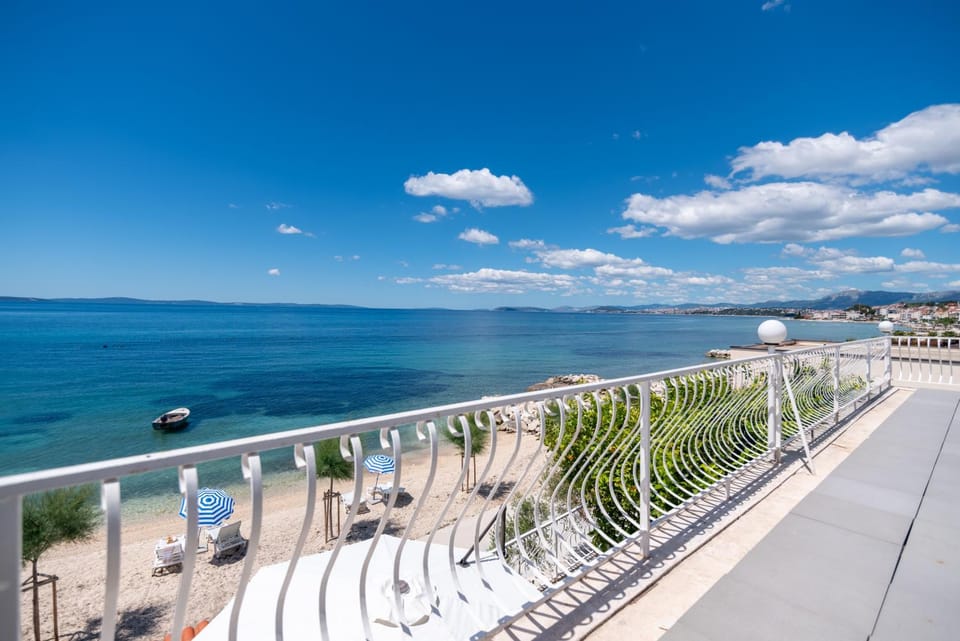 Balcony/Terrace, Beach, Sea view