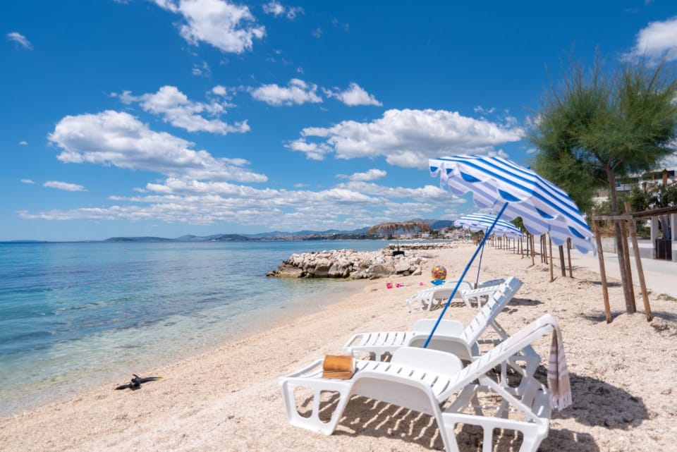 Nearby landmark, Beach, Sea view, sunbed